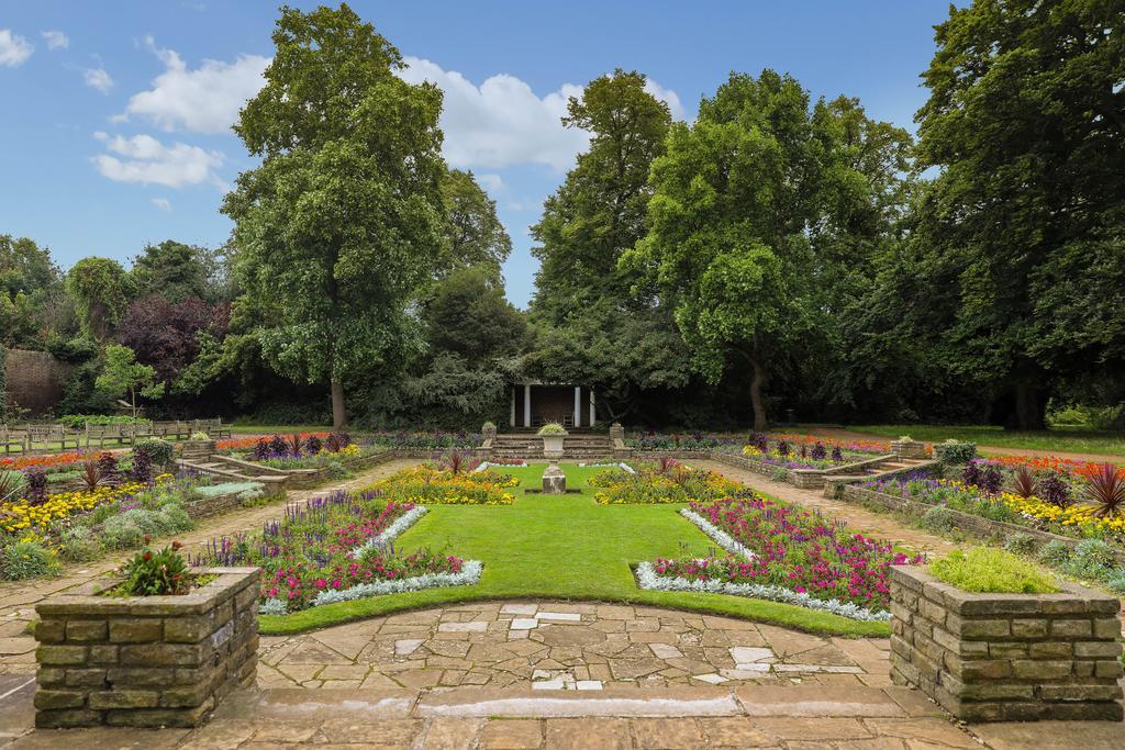 Hotel Du Vin Cannizaro House Wimbledon London Exterior photo